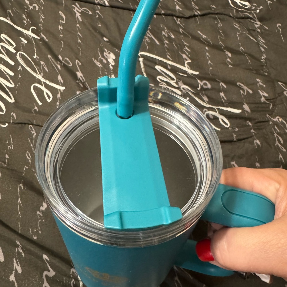 Juicy Couture Teal/Blue tumbler